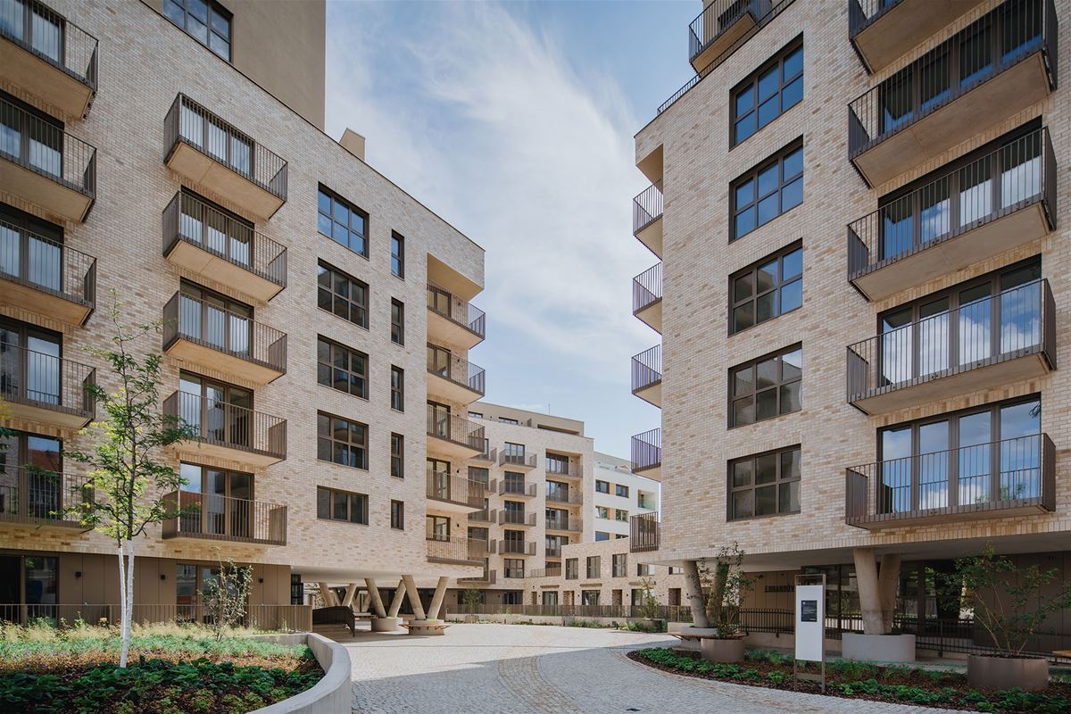 moderní dům se službami hotelu